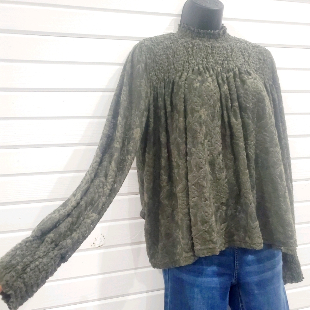 🎉2 for $30 Anthropologie Brand Delleta Blouse